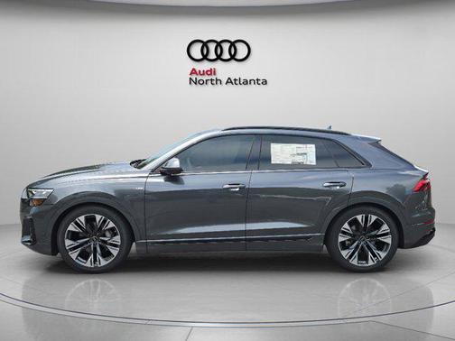 2025 Audi Q8 55 Premium Plus