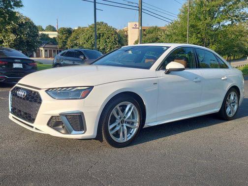 2023 Audi A4 45 S line Premium