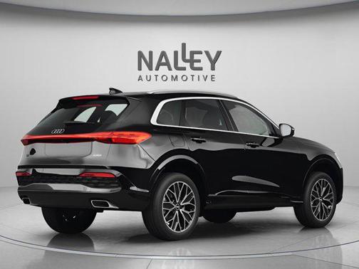 2025 Audi Q5 Premium TFSI quattro S tronic