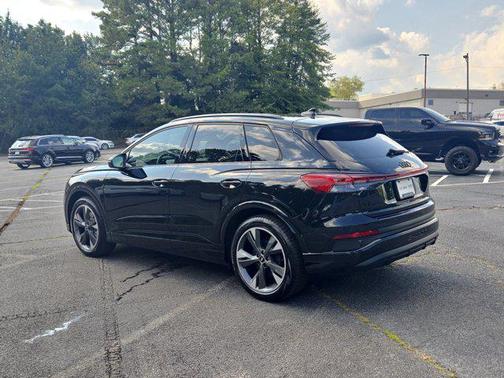 2025 Audi Q4 e-tron Premium Plus 55 quattro