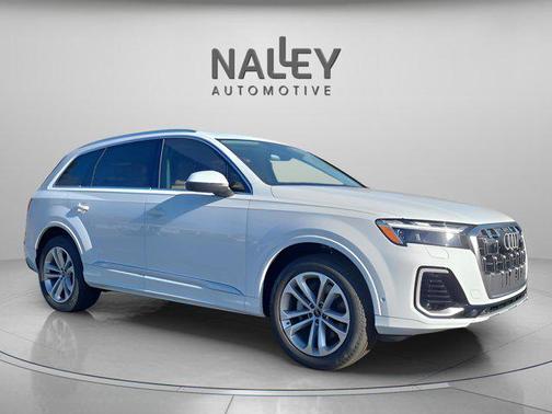 2025 Audi Q7 55 Premium Plus