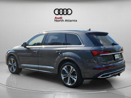 2021 Audi Q7 55 Premium Plus