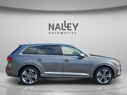 2021 Audi Q7 55 Premium Plus