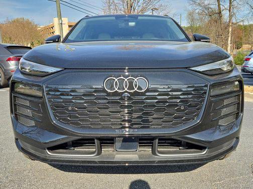 2025 Audi Q6 e-tron Premium