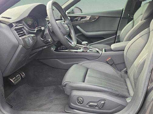 2022 Audi S5 Premium Plus TFSI quattro Tiptronic