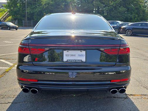 2023 Audi S8 4.0T