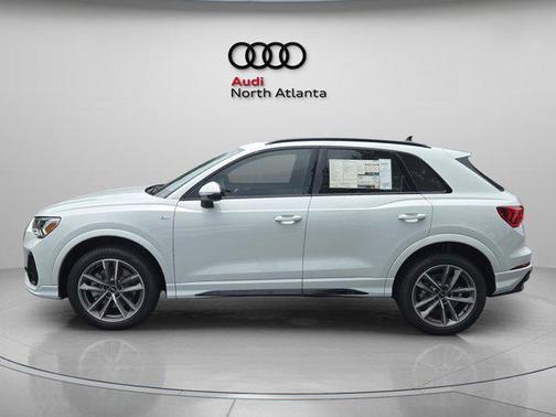 2025 Audi Q3 Premium 45 TFSI S line quattro Tiptronic