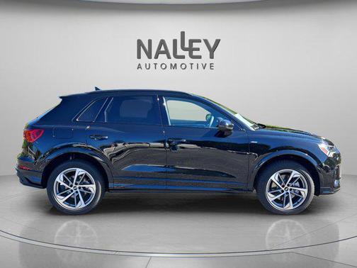 2025 Audi Q3 Premium 45 TFSI S line quattro Tiptronic