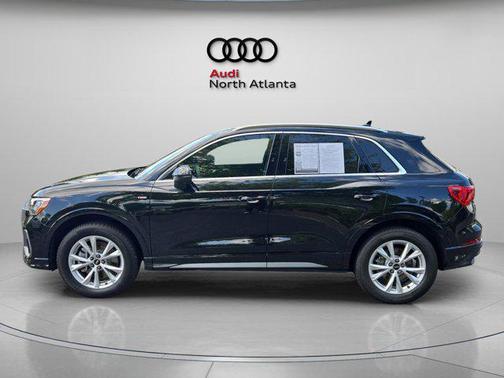 2022 Audi Q3 45 S line Premium