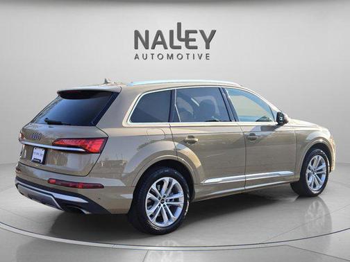 2025 Audi Q7 55 Premium Plus