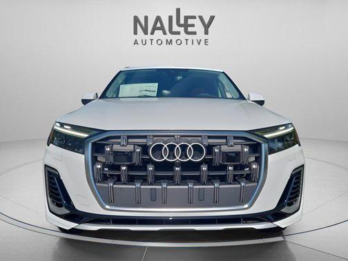 2025 Audi Q7 55 Premium Plus