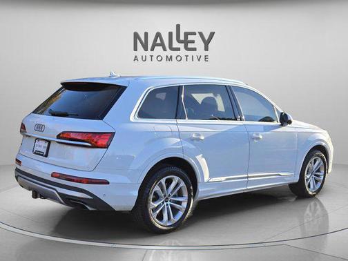 2025 Audi Q7 55 Premium Plus