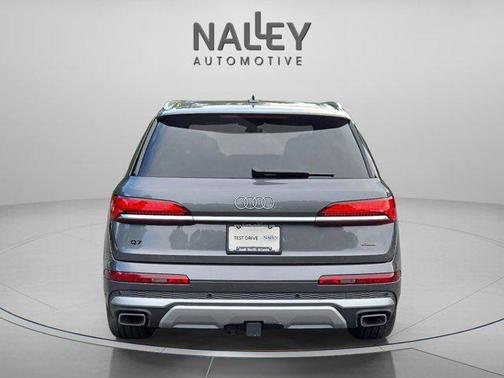 2025 Audi Q7 55 Premium Plus