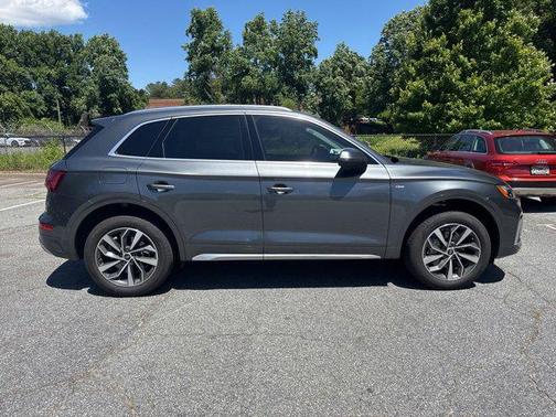 2023 Audi Q5 45 S line Premium Plus