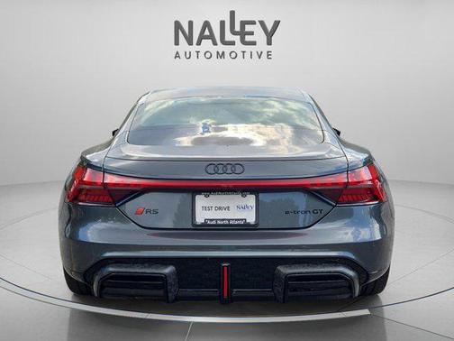 2025 Audi RS e-tron GT performance