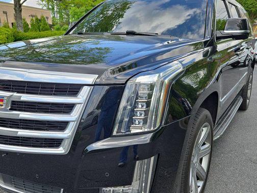 2020 Cadillac Escalade ESV Luxury