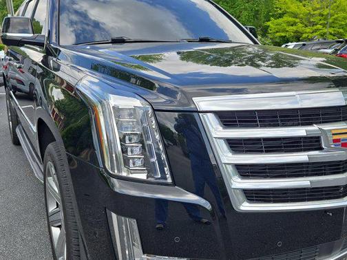 2020 Cadillac Escalade ESV Luxury