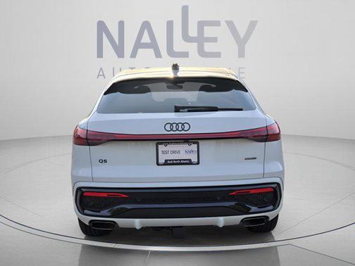 Glacier White Metallic 2026 Audi Q5 Sportback Premium Plus TFSI quattro S tronic