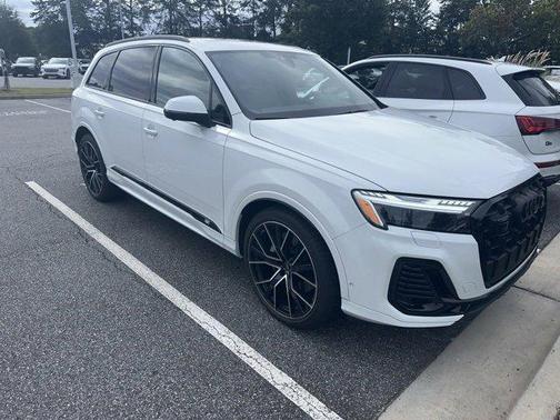 2025 Audi Q7 55 Prestige
