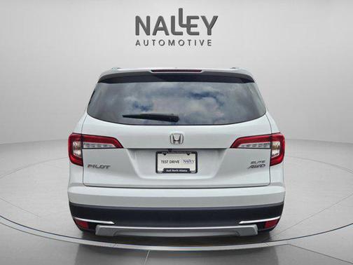 2020 Honda Pilot AWD Elite