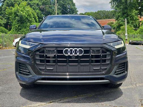 2023 Audi Q8 55 Premium