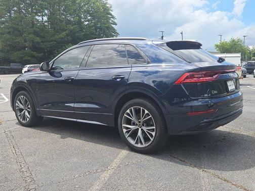 2023 Audi Q8 55 Premium