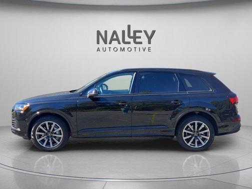 2023 Audi Q7 45 Premium Plus