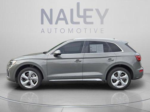Chronos Gray Metallic 2023 Audi Q5 45 S line Premium Plus