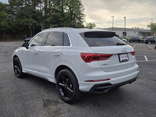 Glacier White Metallic 2024 Audi Q3 45 S line Premium Plus