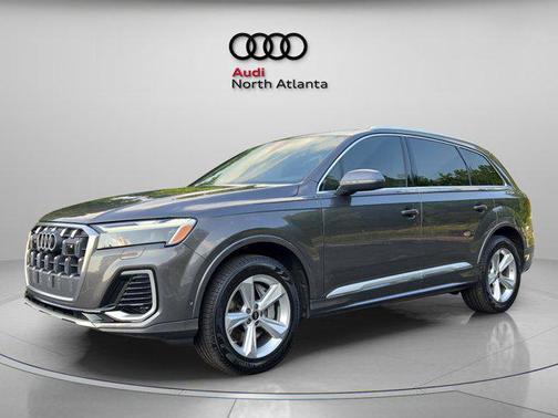 2025 Audi Q7 45 Premium