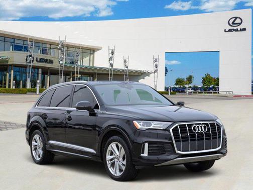 2021 Audi Q7 45 Premium Plus