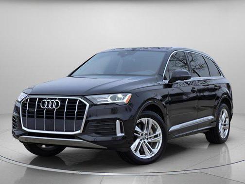 2021 Audi Q7 45 Premium Plus