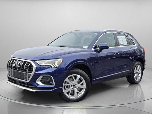 2023 Audi Q3 Premium 40 TFSI quattro Tiptronic