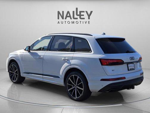 2026 Audi Q7 45 Premium Plus