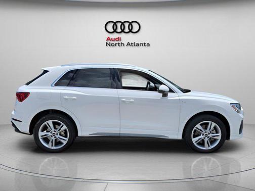 2022 Audi Q3 45 S line Premium Plus