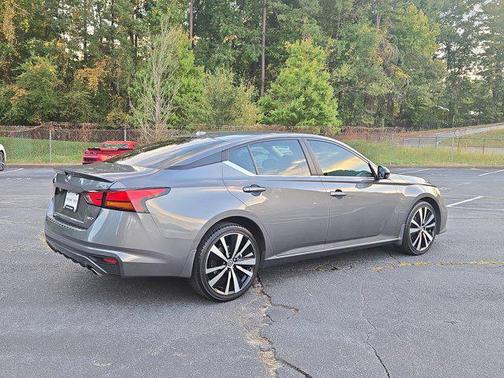 2019 Nissan Altima 2.5 SR