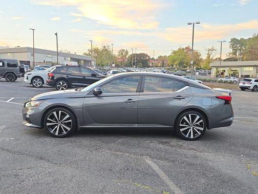 2019 Nissan Altima 2.5 SR