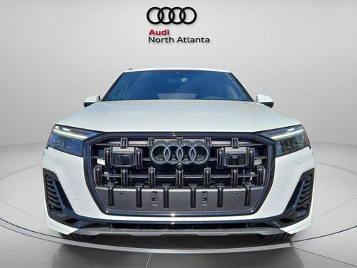 2025 Audi Q7 55 Premium Plus
