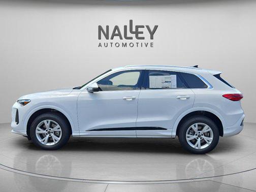2025 Audi Q5 Premium