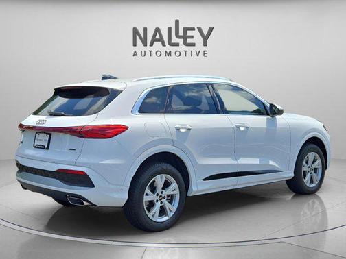 2025 Audi Q5 Premium