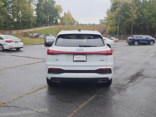 2025 Audi Q5 Premium Plus