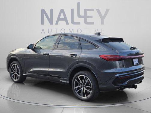 Daytona Gray Metallic 2026 Audi Q5 Sportback Premium Plus TFSI quattro S tronic