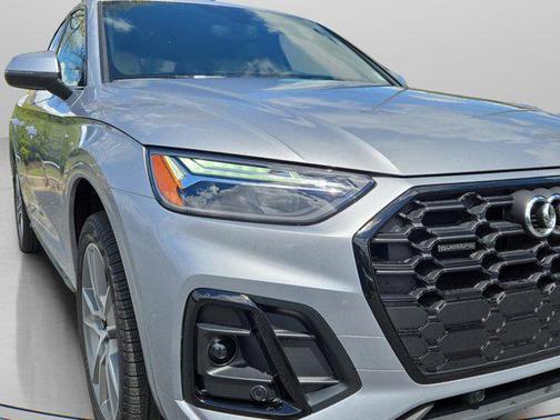 2025 Audi Q5 45 S line Premium