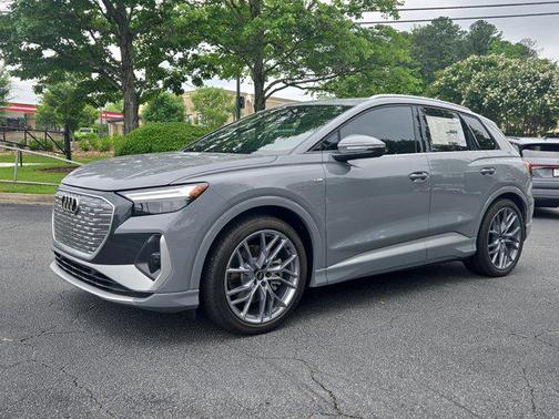 2025 Audi Q4 e-tron Premium Plus 55 quattro
