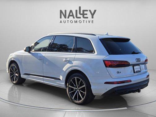 2023 Audi Q7 55 Premium Plus