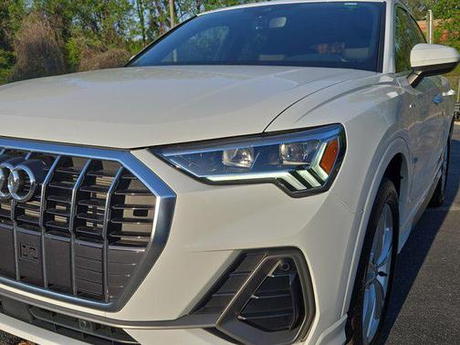 2024 Audi Q3 45 S line Premium Plus