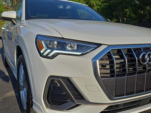 2024 Audi Q3 45 S line Premium Plus