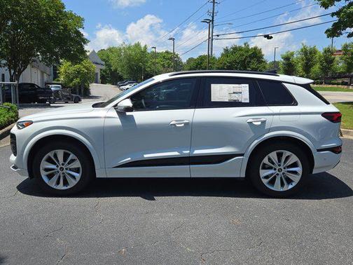 2025 Audi Q6 e-tron Premium