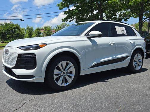 2025 Audi Q6 e-tron Premium
