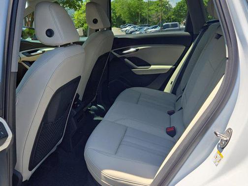 2025 Audi Q6 e-tron Premium